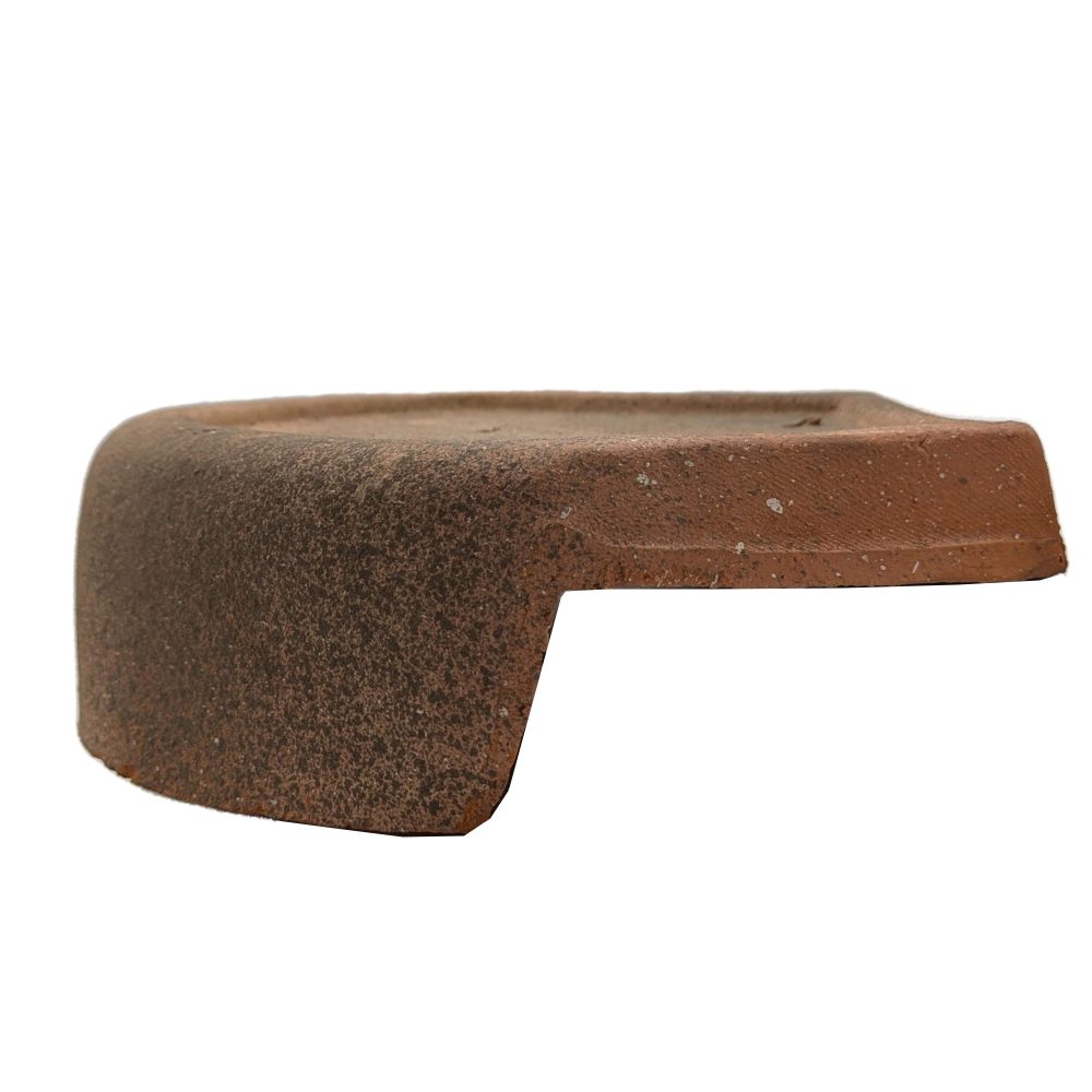 Fronton en Terre Cuite Rouge tacheté noir et blanc - Petit Modèle - Finition de Faîtage à Clouer ou à Coller - Haut. 22,5 cm